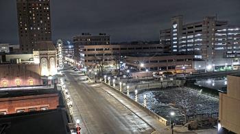 Weather camera view of City of Aurora IL.