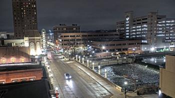 Weather camera view of City of Aurora IL.