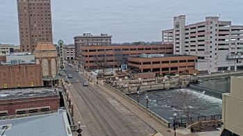 Weather camera view of City of Aurora IL.