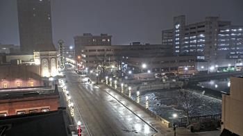 Weather camera view of City of Aurora IL.