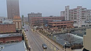 Weather camera view of City of Aurora IL.