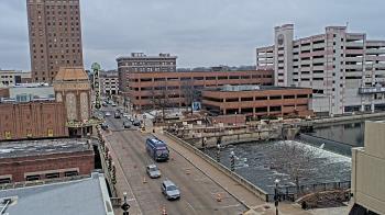 Weather camera view of City of Aurora IL.