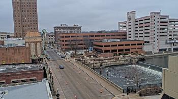 Weather camera view of City of Aurora IL.