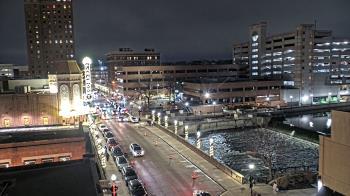Weather camera view of City of Aurora IL.