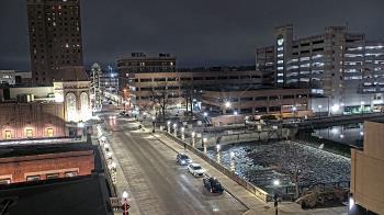 Weather camera view of City of Aurora IL.
