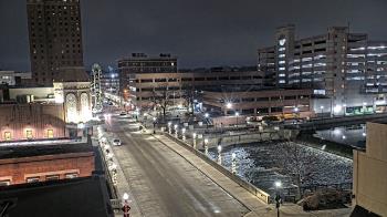 Weather camera view of City of Aurora IL.