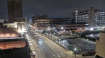Weather camera view of City of Aurora IL.
