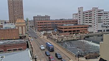 Weather camera view of City of Aurora IL.