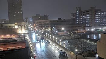 Weather camera view of City of Aurora IL.