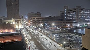 Weather camera view of City of Aurora IL.