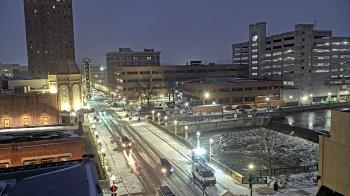 Weather camera view of City of Aurora IL.