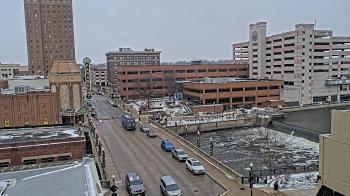 Weather camera view of City of Aurora IL.