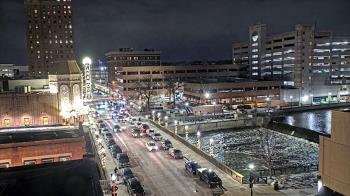 Weather camera view of City of Aurora IL.