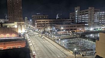 Weather camera view of City of Aurora IL.
