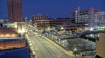 Weather camera view of City of Aurora IL.