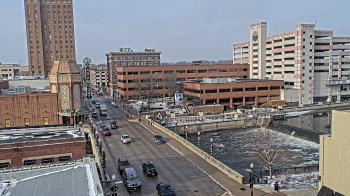 Weather camera view of City of Aurora IL.