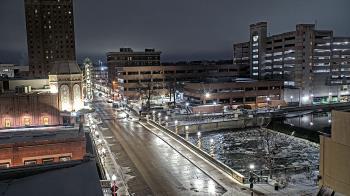 Weather camera view of City of Aurora IL.