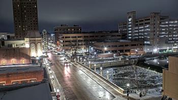 Weather camera view of City of Aurora IL.