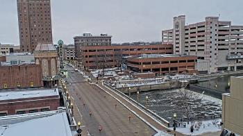 Weather camera view of City of Aurora IL.