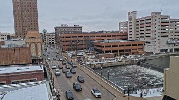 Weather camera view of City of Aurora IL.