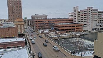Weather camera view of City of Aurora IL.