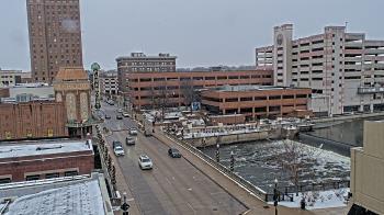 Weather camera view of City of Aurora IL.
