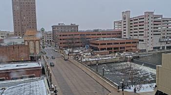 Weather camera view of City of Aurora IL.