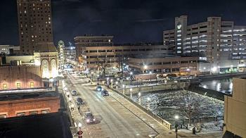 Weather camera view of City of Aurora IL.