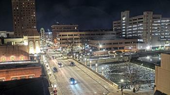 Weather camera view of City of Aurora IL.