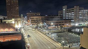 Weather camera view of City of Aurora IL.