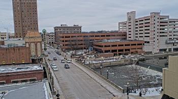 Weather camera view of City of Aurora IL.
