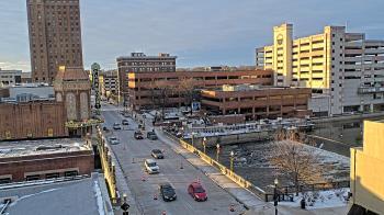 Weather camera view of City of Aurora IL.