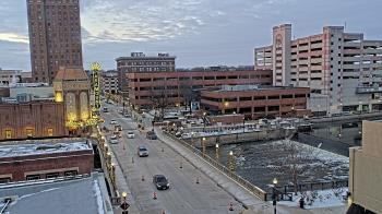 Weather camera view of City of Aurora IL.