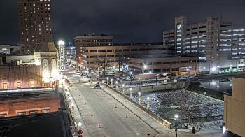 Weather camera view of City of Aurora IL.