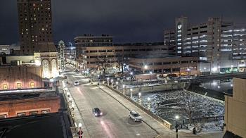 Weather camera view of City of Aurora IL.