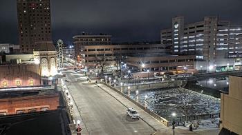 Weather camera view of City of Aurora IL.