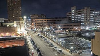 Weather camera view of City of Aurora IL.