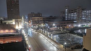 Weather camera view of City of Aurora IL.
