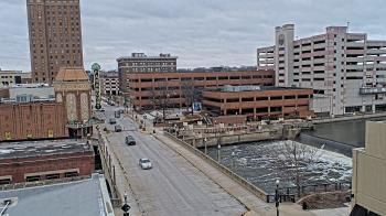 Weather camera view of City of Aurora IL.
