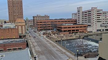 Weather camera view of City of Aurora IL.