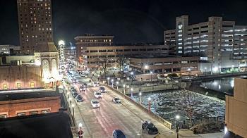 Weather camera view of City of Aurora IL.