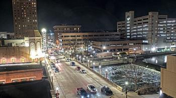 Weather camera view of City of Aurora IL.