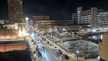 Weather camera view of City of Aurora IL.