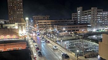 Weather camera view of City of Aurora IL.