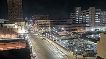 Weather camera view of City of Aurora IL.