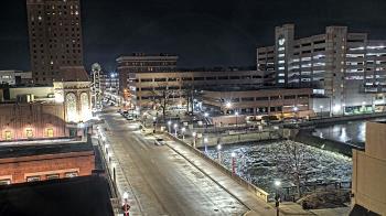Weather camera view of City of Aurora IL.