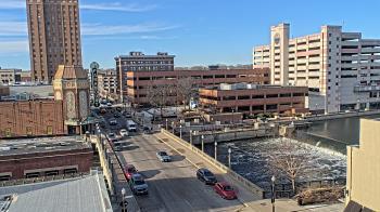 Weather camera view of City of Aurora IL.