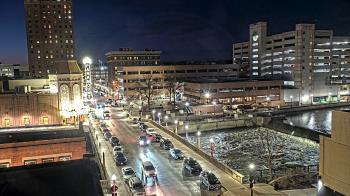 Weather camera view of City of Aurora IL.