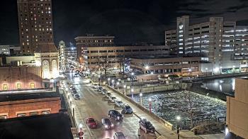 Weather camera view of City of Aurora IL.