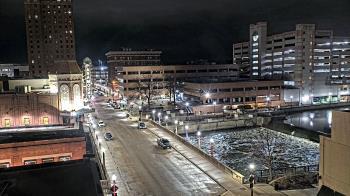 Weather camera view of City of Aurora IL.